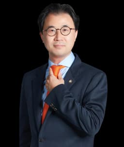 김수훤변호사님